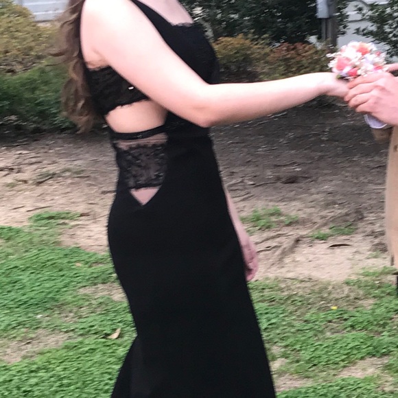 Sherri Hill gown - Picture 6 of 6